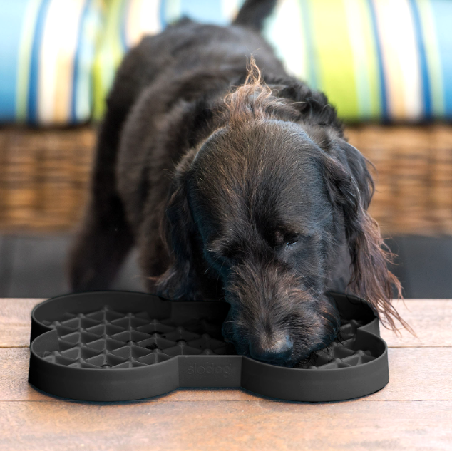 Lickimat Slodog Slow Food Plate Black